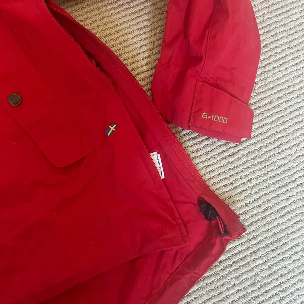 Red Fjällräven anorak parka - Picture 8 of 10